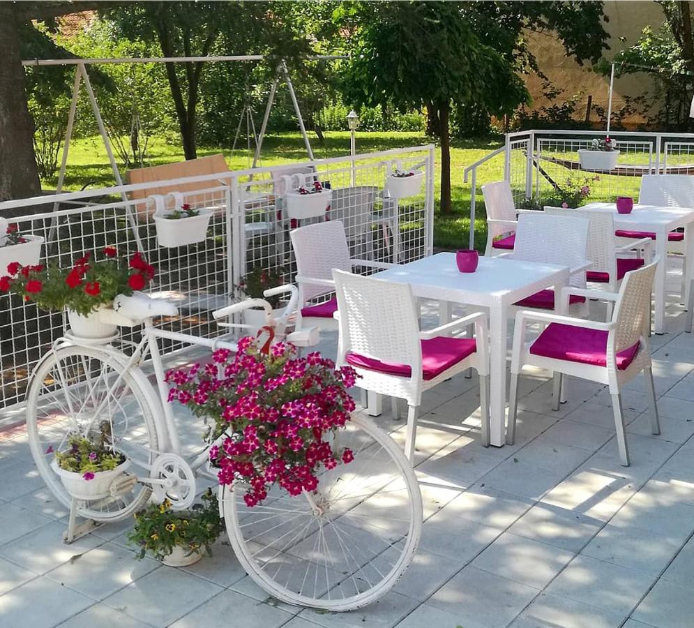 Maslina Rooms Смедерево Екстериор снимка